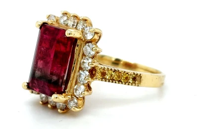 5.50ct Tourmaline & 1.00ct Diamond Halo/Dress Ring- 14ct Gold 7.0g