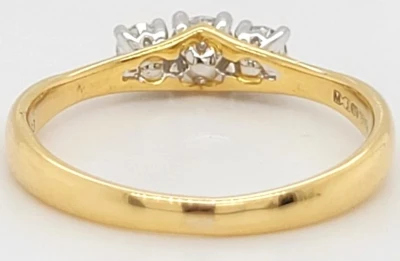 0.33ct Diamond & 18ct Gold Trilogy Ring 2.5g SIze N