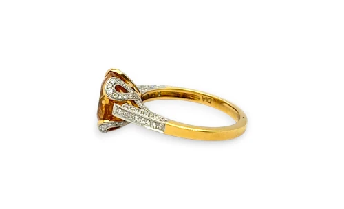 3.93ct Citrine & Diamond Dress Ring - 18ct Gold 4.6g