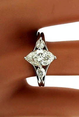 1.39ct Marquise Diamond & 18ct White Gold Solitaire/Trilogy Ring 4.2g