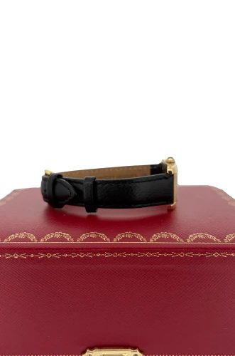 Cartier Tank Americaine 18ct Gold & Leather _Year Circa 2000 ( 22.0mm x 41.5mm) Model: 1720-1