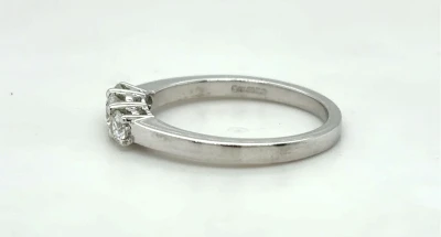 0.50ct Diamond & 18ct White Gold Trilogy Ring 3.7g