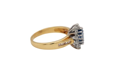 1.30ct Ceylon Sapphire & 0.28ct Diamond Halo Ring 18ct Gold 4.2g
