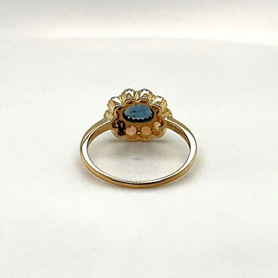 0.30ct Sapphire & Opal -9ct Gold Dress Ring 1.8g