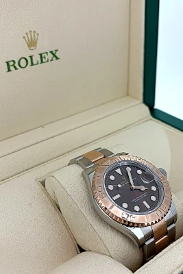 Rolex 40mm YachtMaster 18ct Gold & Stainless Steel CHOCOLATE DIAL 2022 Box & Papers UNWORN Model 126621
