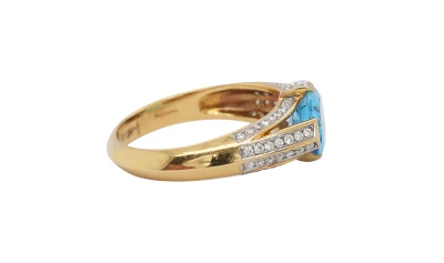 1.50ct Topaz & 0.35ct Diamond Dress Ring-18ct Gold 4.58g