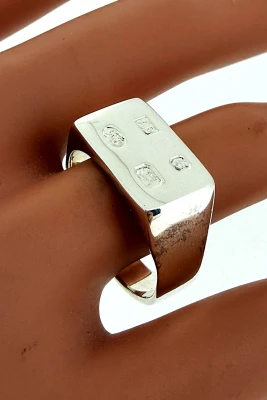 Sterling Silver Rectangular Stretched Hallmark Signet Ring 8.7g