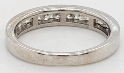 0.50ct Diamond & 9ct White Gold Wedding/Eternity Band 2.4g