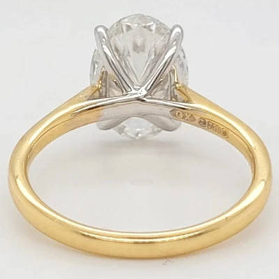 3.34ct Lab Grown Oval Diamond & 18ct Gold Solitaire  4.0g Size: N
