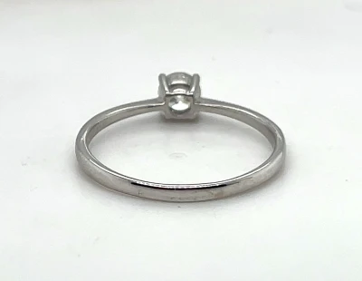 0.50ct Diamond & 9ct White Gold Solitaire Ring 1.8g