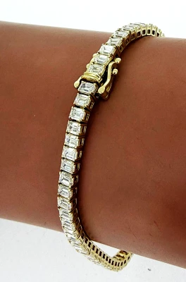 8.00ct Lab Grown Diamond & 9ct Gold Tennis Bracelet 8.8g 7.5 Inch