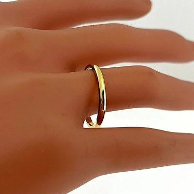 18ct Yellow Gold 2mm D Shape Wedding Band 2.9g