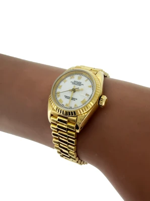 Rolex 26mm Date-Just ( Year 1983) 18ct Gold Model: 69178