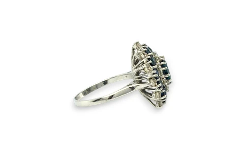 3.00ct Sapphire & 0.84ct Diamond Cluster Ring - 18ct White Gold 7.0g