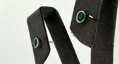 0.20ct Emerald & 9ct White Gold Stud Earrings 0.8g