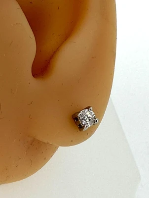 0.20ct Diamond & 9ct White Gold Studs 0.7g