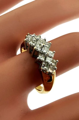 1.00ct Diamond & 18ct Gold Dress Ring 5.4g