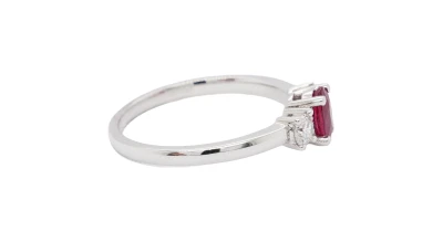 0.40ct Ruby & 0.27ct Diamond Trilogy Ring-18ct White Gold 2.6g