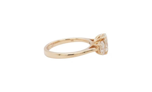 1.71ct Lab Grown Diamond & 9ct Gold Trilogy Ring (Ovals) 3.7g size M