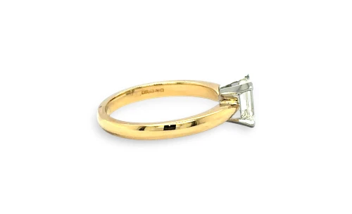 1.00ct Natural Emerald Cut Diamond & 18ct Gold Solitaire Ring 4.09g