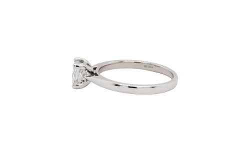 0.90ct Natural Princess Cut Diamond & 18ct White Gold Solitaire Ring 3.1g