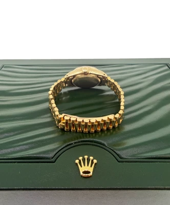 Rolex 26mm Date-Just ( Year 1983) 18ct Gold Model: 69178