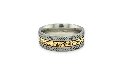 Platinum & 18ct Gold 8mm Fancy Patterned Wedding Band 15.09g