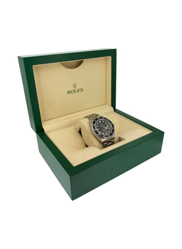 Rolex 40mm Submariner Date- Stainless Steel Year 1989 Model:16610