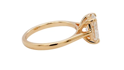 2.01ct Lab Grown Diamond & 9ct Gold Solitaire Ring 3.3g