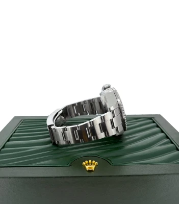 Rolex 42mm Sea-Dweller Stainless Steel 2016 Box & Papers Model:116660