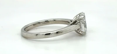 1.50ct Oval Diamond & Platinum Solitaire Ring 5.0g