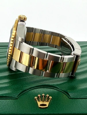 Rolex 41mm Submariner Date- 18ct Gold & Stainless Steel UNWORN 2022 Box & Papers Model: 126613LN