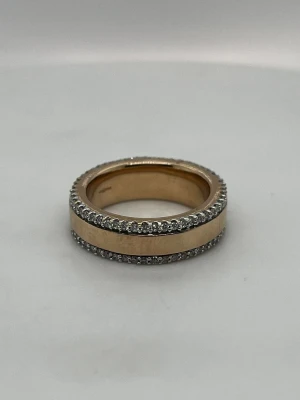 0.71ct Full Natural Diamond & 9ct Gold 6.5mm Wedding Band 9.8g