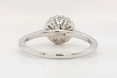 0.89ct Lab Grown Diamond & 9ct White Gold Halo Ring 2.5g Size:N1/2