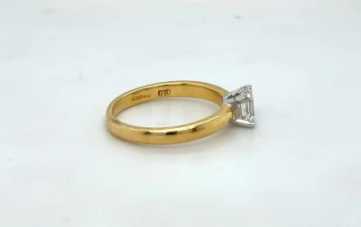 0.70ct Millennium Diamond & 18ct Gold Solitaire Ring 3.7g