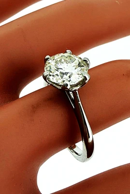 2.06ct Diamond & Platinum Solitaire 5.6g