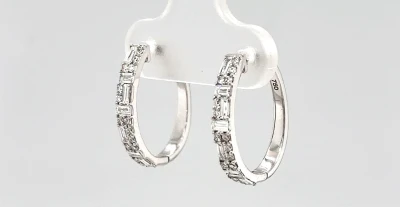 0.76ct Diamond & 18ct White Gold Oval Hinged Hoop Earrings 2.8g