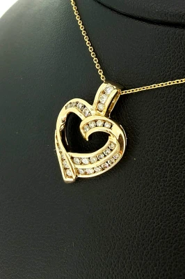 0.50ct Diamond & 9ct Gold Heart Pendant ( 22.3 x 15.5 x 4.0mm) 2.4g
