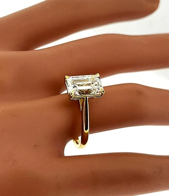 3.50ct Lab Grown Diamond & 18ct Gold Solitaire Ring 4.7g
