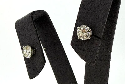 1.31ct Diamond & 18ct White Gold Solitaire Stud Earrings 1.9g