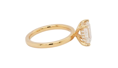 2.12ct Lab Grown Emerald Cut Diamond & 18ct Gold Solitaire Ring (Hidden Halo) 4.55g