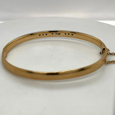 0.25ct Diamond & 9ct Gold Bangle 5.5mm 19.6g
