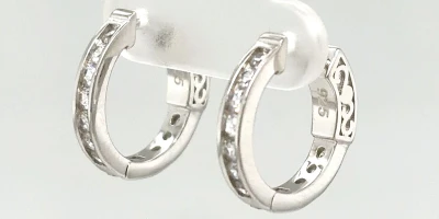 Solid Silver & Cubic Zirconia Hinged Huggies Style Hoop Earrings 3.6g ( 15.3 x 16.2 x 2.9mm )