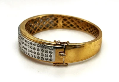 2.04ct Diamond & 18ct Gold 13.3mm Bangle 42.7g