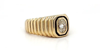 0.57ct Oval Diamond & 14ct Gold Signet Ring 8.2g