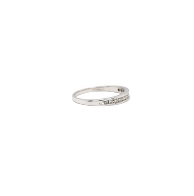 0.25ct Diamond & 18ct White Gold Half Channel set Band 2.1g