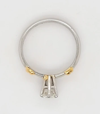 0.50ct Diamond & Platinum/18ct Gold Solitaire Ring 4.4g Size J1/2