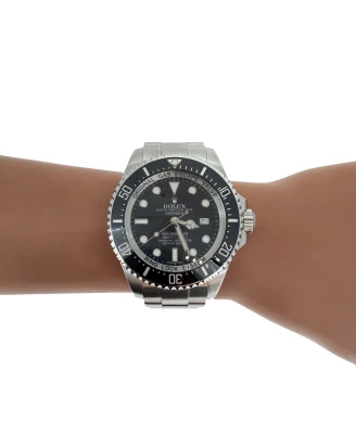 Rolex 42mm Sea-Dweller Stainless Steel 2016 Box & Papers Model:116660