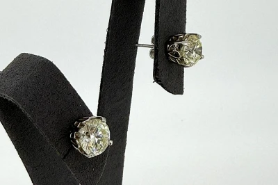 4.04ct Diamond & 18ct White Gold Solitaire Stud Earrings 4.9g