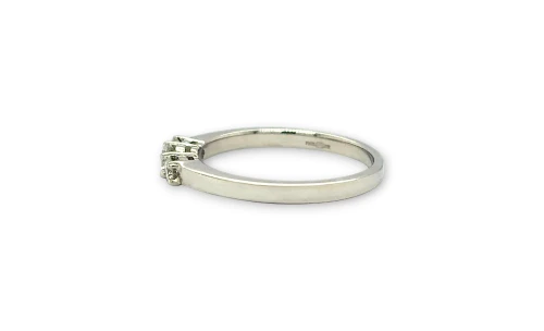 0.25ct Natural Diamond & 9ct White Gold Trilogy Ring 2.1g